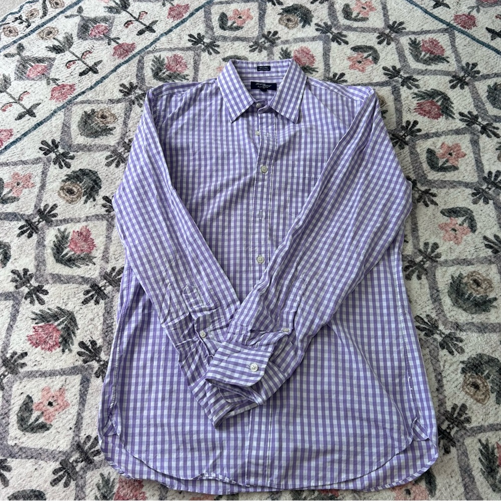 J Crew men’s button down dress shirt size M purple & white